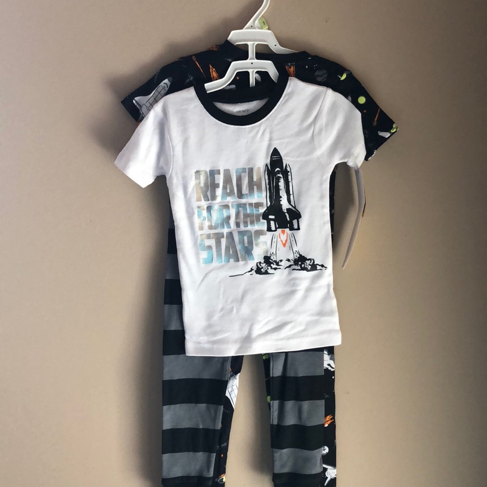 Carters 4 Pc Pajamas Size 4T
